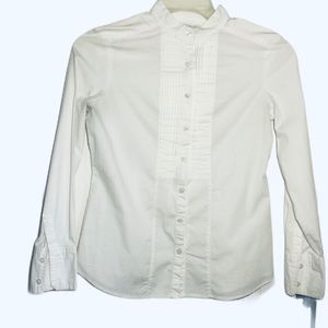 Gap white button up shirt